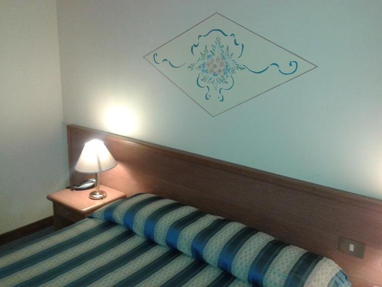 Hotel Casa Rossa Montecatini Terme Quarto foto